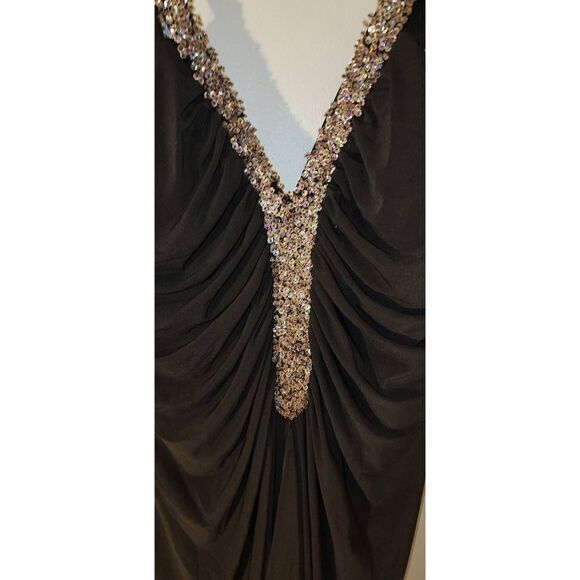 JS Boutique  - Picture 3 of 7